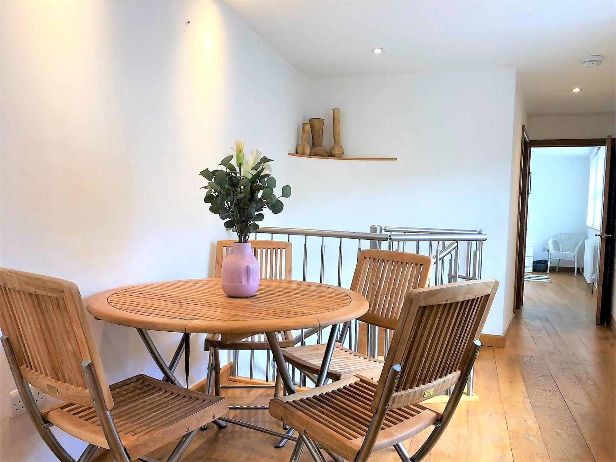 Prime Location! Detached Clifton With Parking Holiday home Bristol